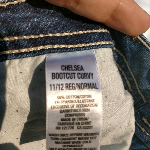 Aeropostale Women's Sized 11/12 Boot Cut Jeans - Picture 5 of 6